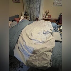 Pottery Barn Teen ~ Crisp Grey Bedding Sheet Set~ Twin XL~ fitted & flat